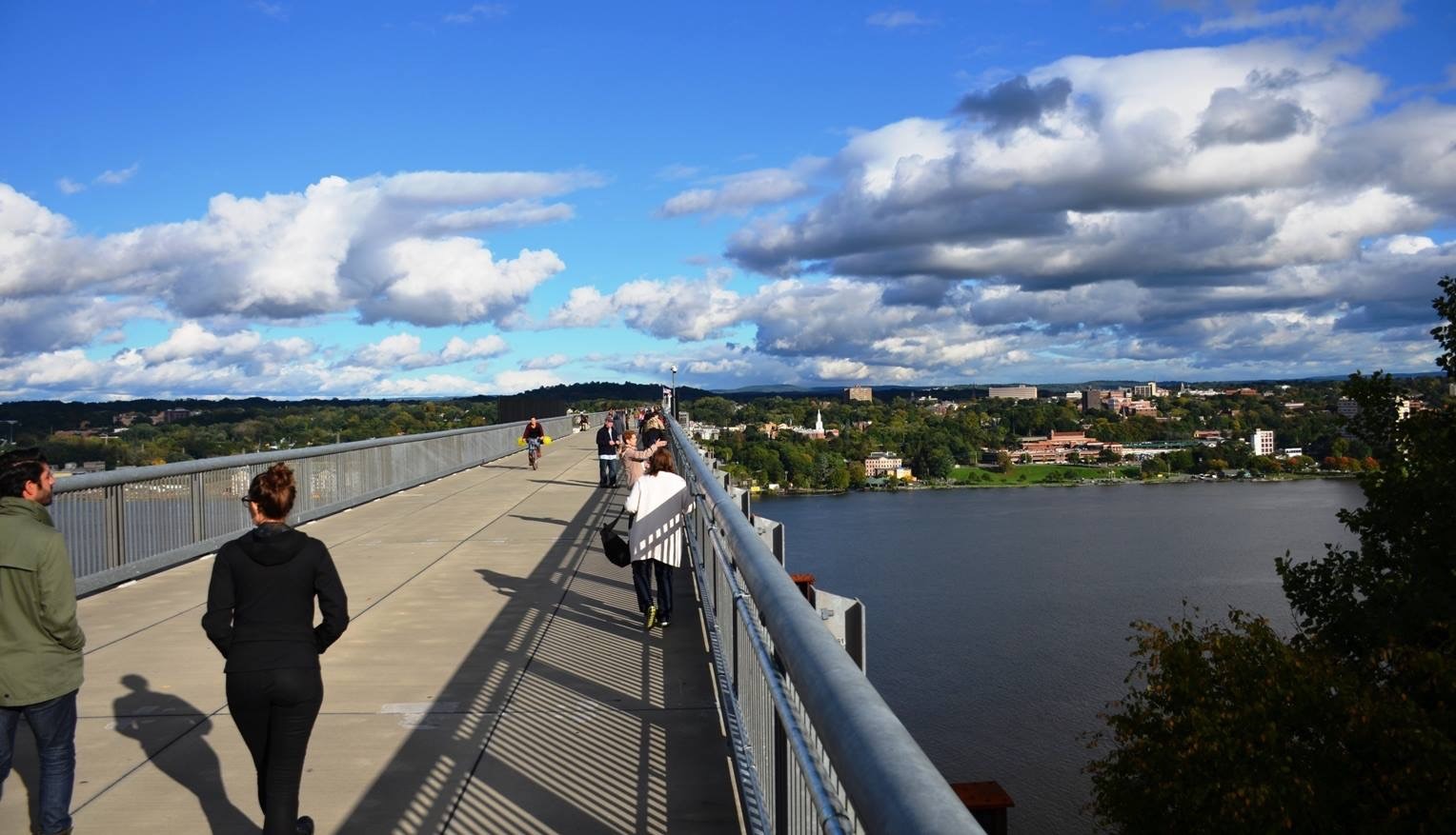 Walkway Over the Hudson State Park with pedestrians in Poughkeepsie